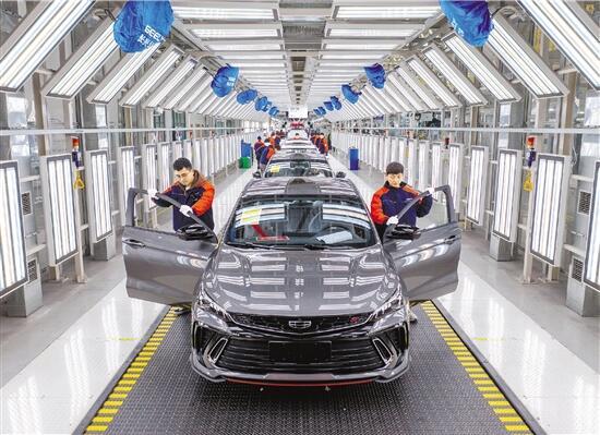 以科技創新塑造發展新優勢，引領技術開發新篇章